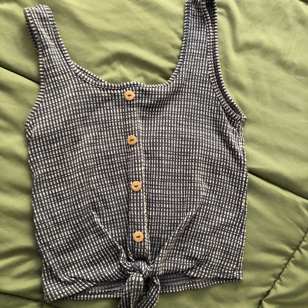 White and blue crop top center knot